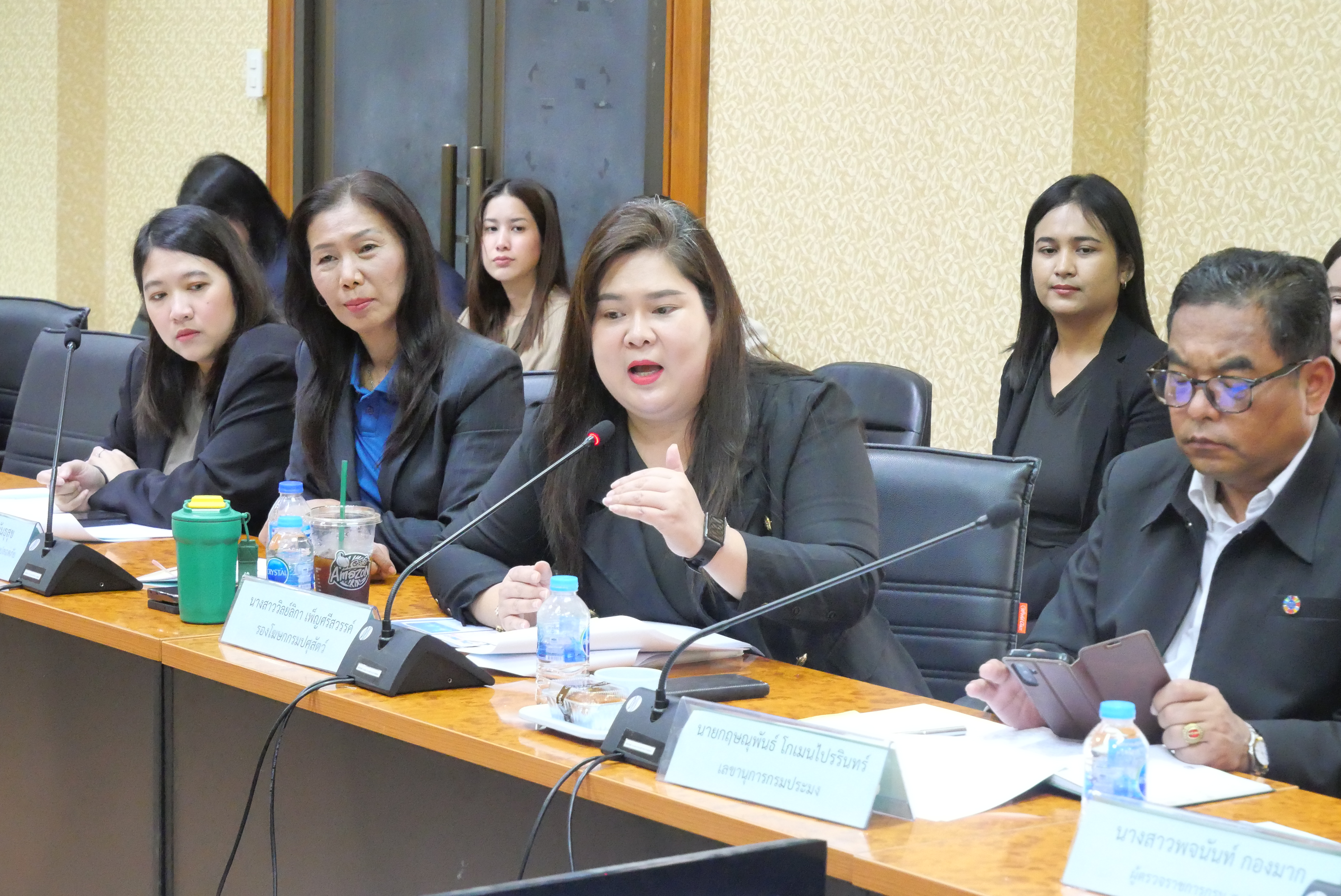 title - รองเลขาธิการ ส.ป.ก. ประชุมคณะทำงานสื่อสารกระทรวงเกษตรและสหกรณ์ ด้านการรับเรื่องร้องเรียนและแก้ไขปัญหาเกษตรกร ครั้งที่ 1/2569 